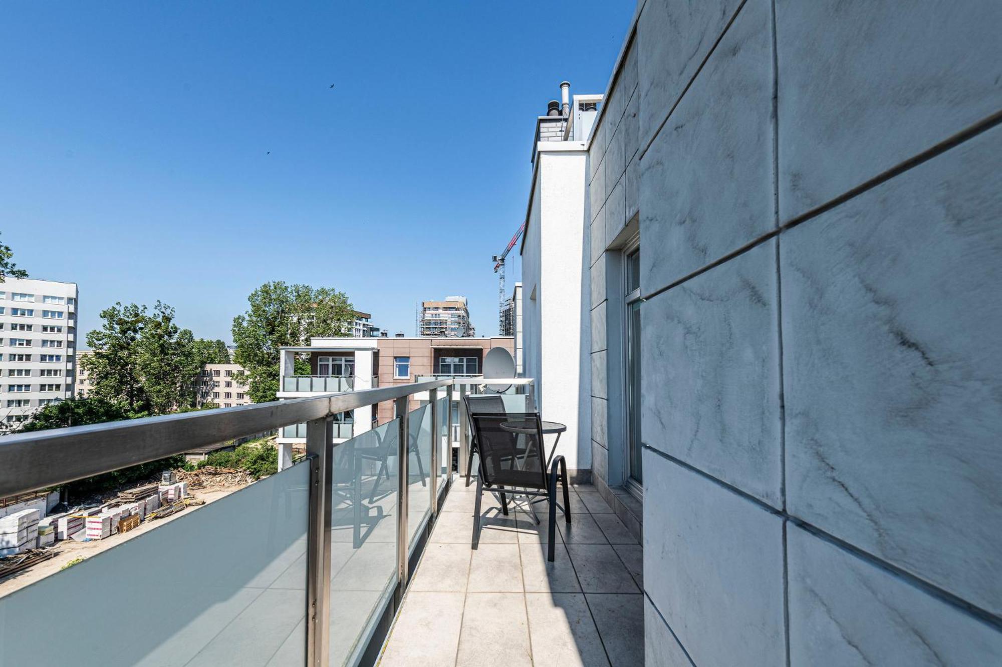 Lion - Rooftop With Terrace *